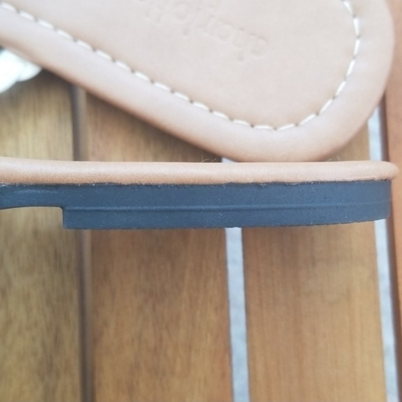 NWT White Strappy Sandals - Picture 5 of 5